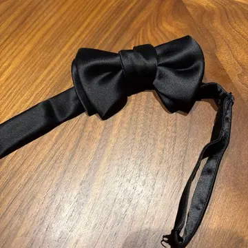 트리트 드레싱 나비 넥타이