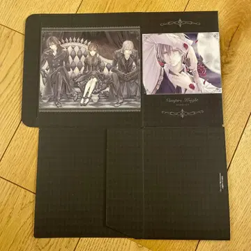 뱀파이어 기사 memories 접이식 전권 수납 BOX