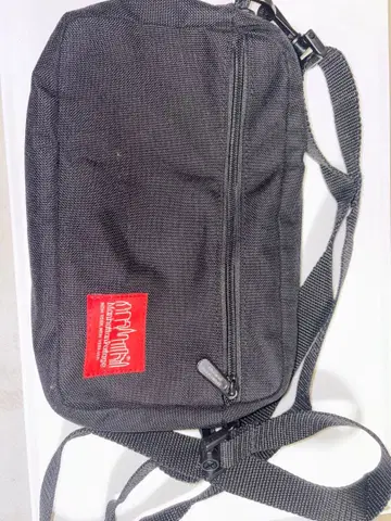 블랙 캔버스 숄더백