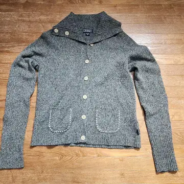 에이글 AIGLE 울 100% 가디건 M 사이즈