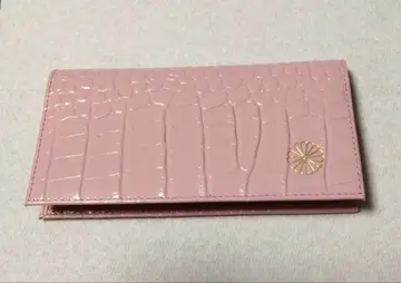 미사용 새상품 황궁 한정 판매 신상 악어 엠보싱 장지갑 핑크 소가죽