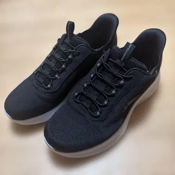 남녀 공용 스케쳐스 Swift Fit 25.5cm 블랙 컬러