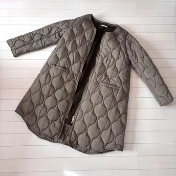 Emma Talor 올리브 퀼팅 자켓