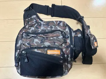 지이 크랙 숄더백 GEE23110