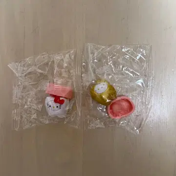 산리오 캐릭터즈 모두 함께 되자 치아 헬로키티 레어 골드