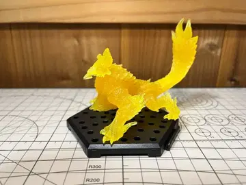 몬스터 헌터 스탠다드 모델 류진 오우가 (클리어 Ver.)