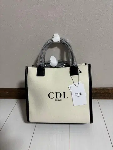 [ 미사용품 ] CDL Canvas Tote Bag SMALL 화이트