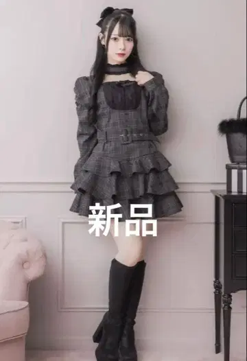 미사용 새상품 pium 초커 프릴 티어드 원피스 블랙 체크