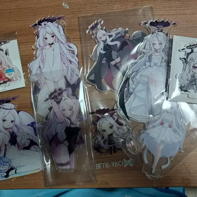 [일괄] 블루아카이브 히나 게헨나 아크릴 스탠드 웨딩 수영복