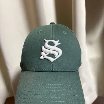 자수 S 로고 그린 야구 모자