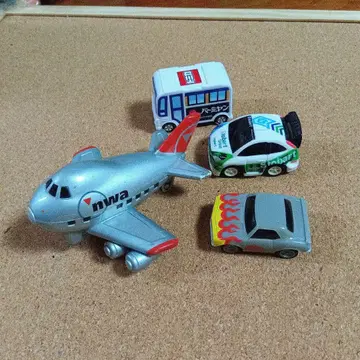 노스웨스트 항공 쵸로Q 토미카 원더의 자동차 1968 카마로 자동차 세트