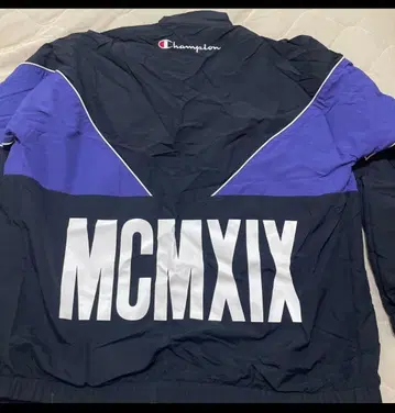Champion 나일론 자켓 블랙 보라색 L 중고 고품질