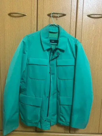 HUGO BOSS 그린 밀리터리 자켓