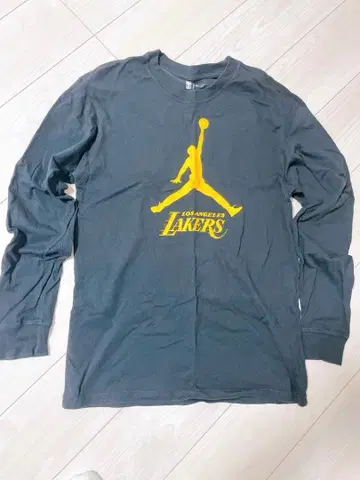 점프 맨 로고 그레이 롱 슬리브 T셔츠