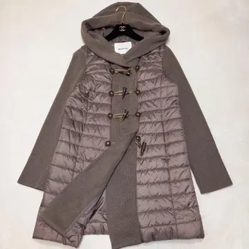 최근 잉게보그 이소재 절개 충전솜 더플 코트 후드 부착 카키 브라운