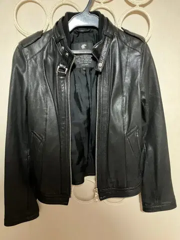 LOVELESS 블랙 가죽 싱글 라이더 자켓