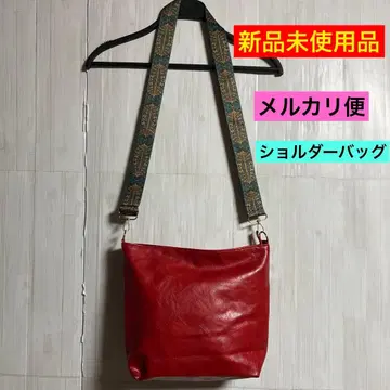 레드 숄더백 합성 피혁 숄더백 빨간색 숄더백 새상품