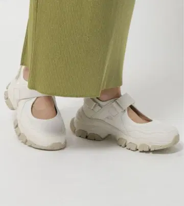 새상품급 Niko and - 스니커즈 샌들 L 사이즈 화이트 니코앤드