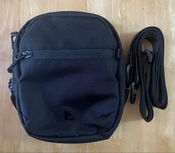 tomtoc Aviator-T37 트래블 크로스바디백