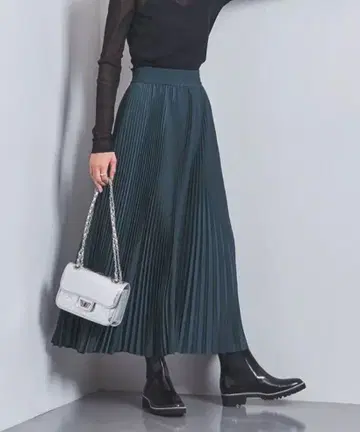 HYKE 플리츠 스커트 DK.GREEN