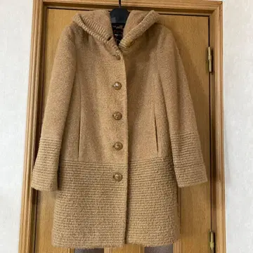 EVEX by KRIZIA 후드 부착 울 코트 42