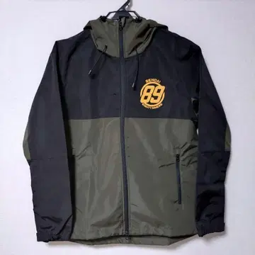 센다이 89ers 후드 부착 나일론 자켓 M 사이즈