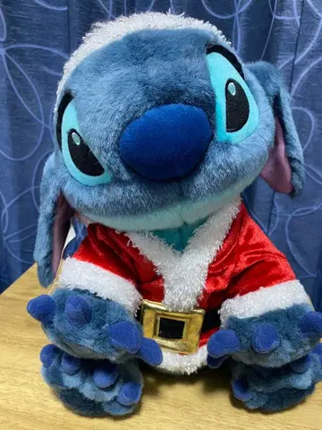 디즈니 스토어 한정판 스티치 산타클로스 봉제 인형