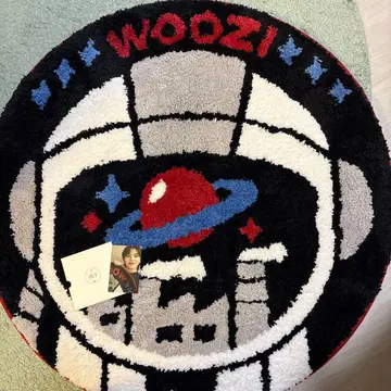 SEVENTEEN 아티스트 메이드 우지 러그 세트