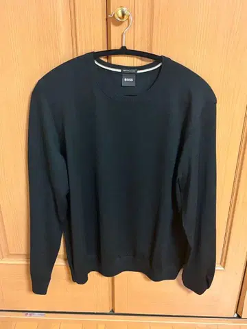 hugo boss 메리노울 니트