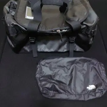 THE NORTH FACE 블랙 보스턴 백