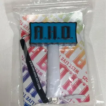 WEST. A.H.O. 응원봉