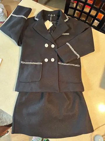 새상품 블랙 더블 브레스트 수트 보통 사이즈