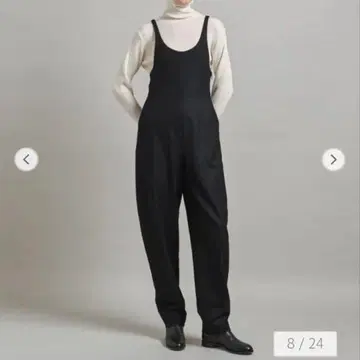 LOEFF 블랙 슬리브리스 살로펫