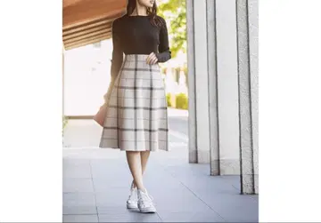 [컨디션 최상] 질 바이 질 스튜어트 도킹 체크 니트 원피스