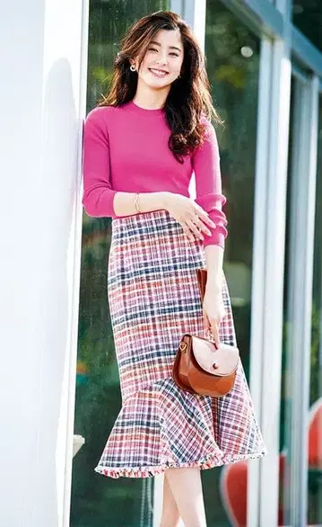 The Virgnia 컬러 체크 타이트 스커트