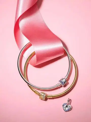 [미사용 새상품] PANDORA 뱅글 한정품