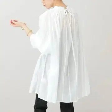 캘런솔로지 C.S.G 빈티지 개더 블라우스