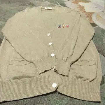 핑크하우스 입체 자수 니트 가디건