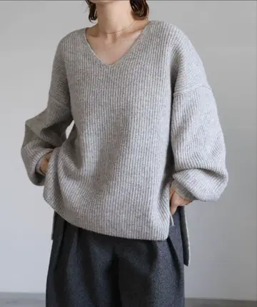 [미사용 새상품] selectmoca V넥 오버 사이즈 니트