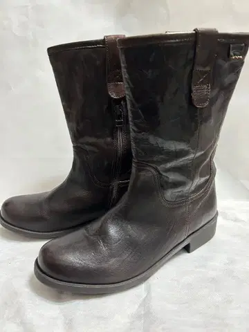 CAMPER 다크 브라운 가죽 부츠