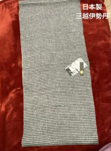 그레이 계열 체크 무늬 스톨 택 포함