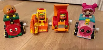 호빵맨 스크류 와인딩 완구 자동차 4대 세트