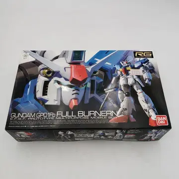 반다이 RG GP01Fb 건담 시험 제작 1호기 풀버니언