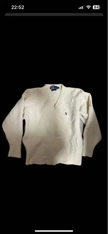 화이트 V넥 니트 스웨터 폴로 자수 M 사이즈