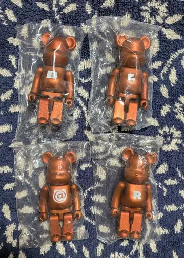 시리즈 35 베이직 4종 베어브릭 내부 가방 미개봉 본체만