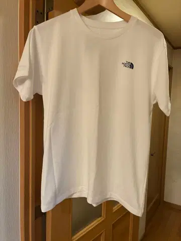 THE NORTH FACE 화이트 T셔츠 L