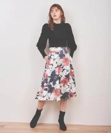 [ 31 Sons de mode ] 대꽃 프린트 플레어 스커트