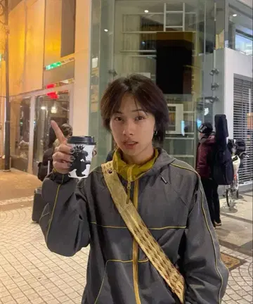 아오바 착용 나일론 자켓