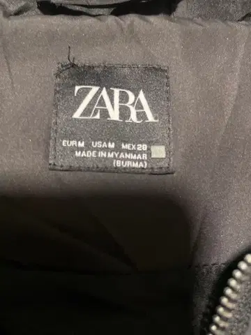 ZARA 블랙 후드 부착 롱 다운 베스트 USA M