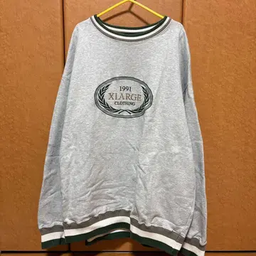 XLARGE 트레이닝복